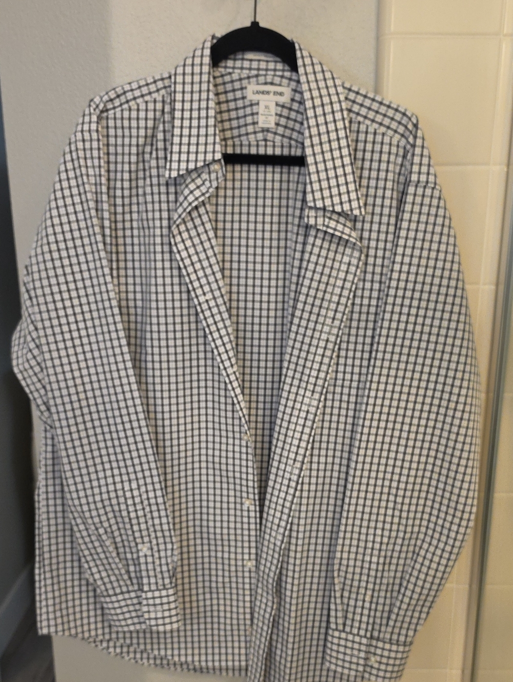 Chase Bank, Lands' End Men's White and Navy Grid Button-Up Shirt